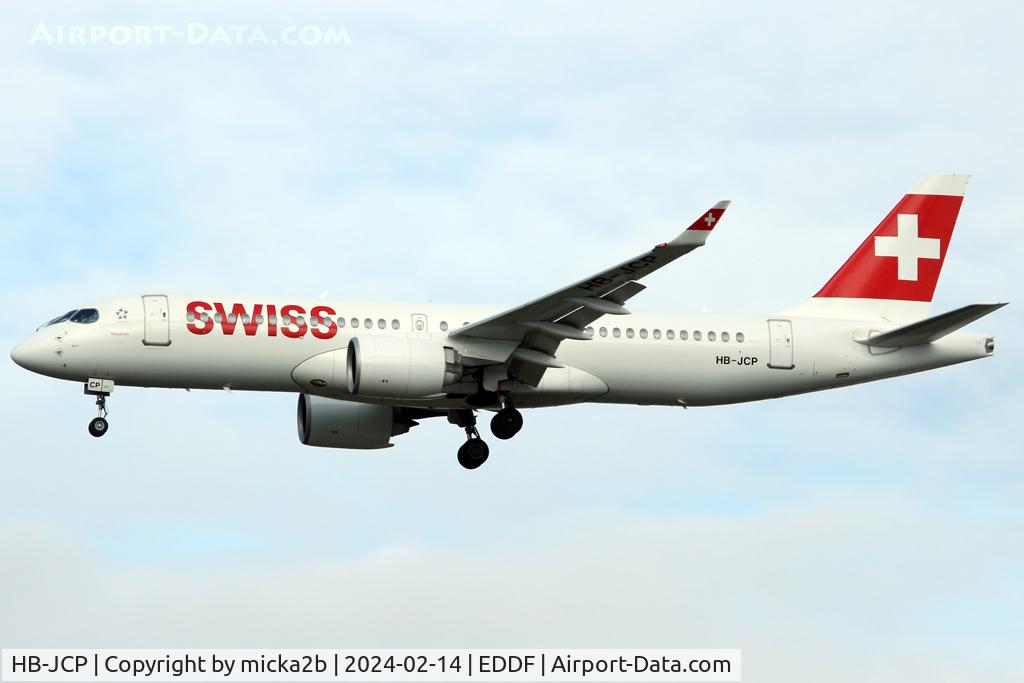 HB-JCP, 2018 Airbus A220-300 C/N 55036, Landing
