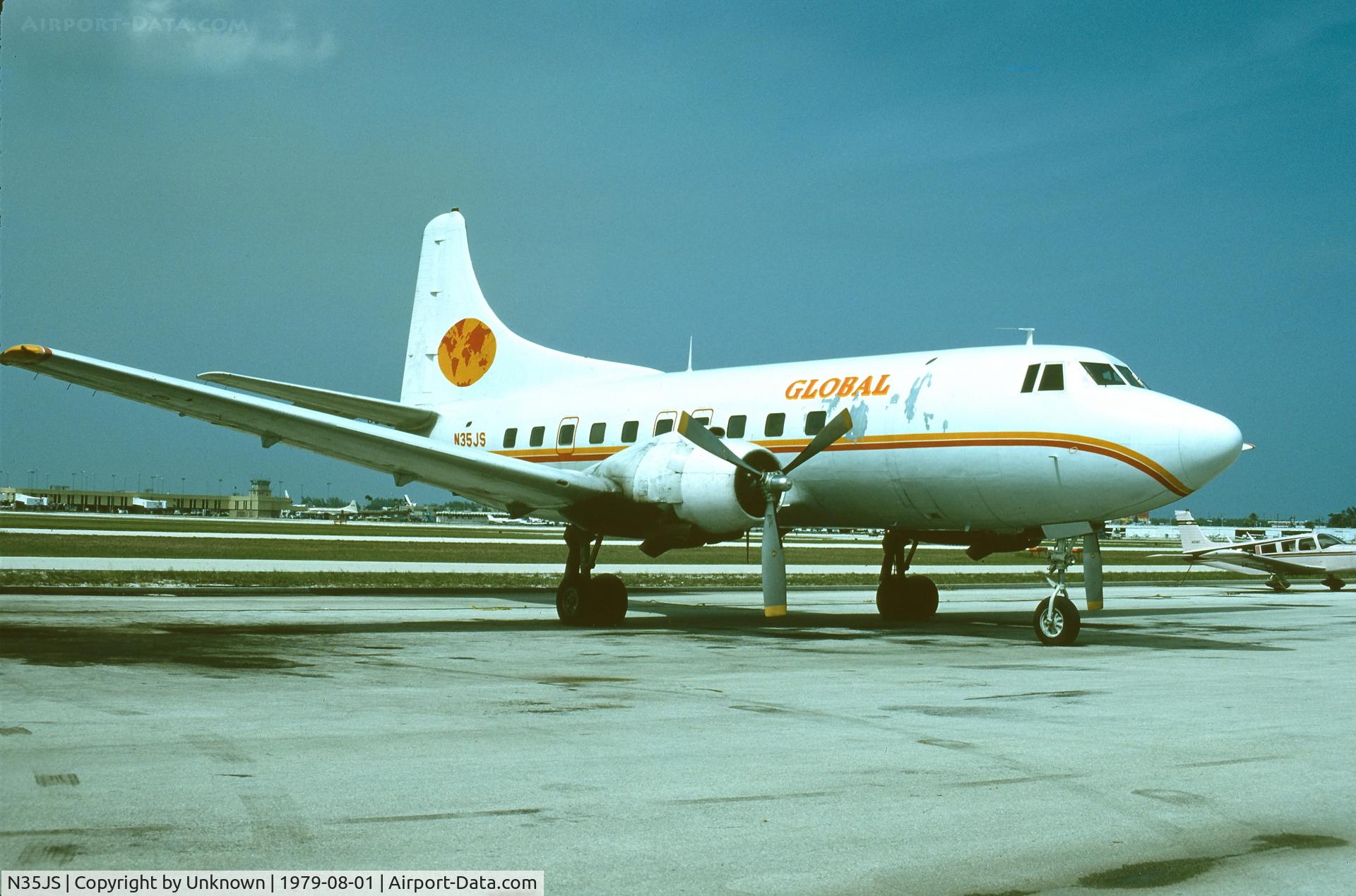 N35JS, 1952 Martin 404 C/N 14162, Unknown 8.1979