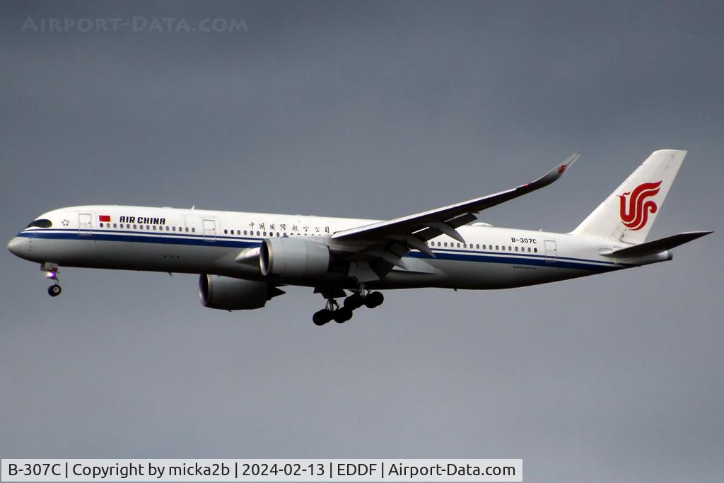 B-307C, 2018 Airbus A350-941 C/N 284, Landing