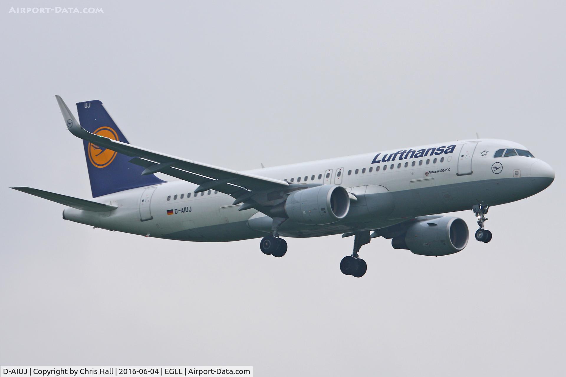 D-AIUJ, 2014 Airbus A320-214 C/N 6301, Heathrow