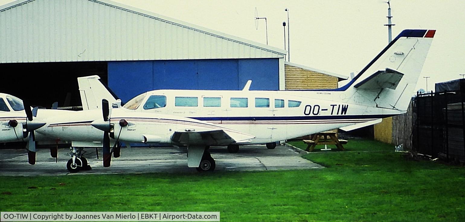 OO-TIW, 1987 Reims F406 Caravan II C/N F406-0018, ex-slide