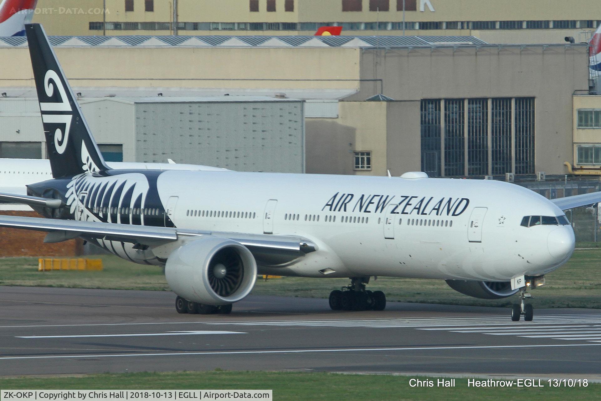 ZK-OKP, 2011 Boeing 777-306/ER C/N 39041, Heathrow
