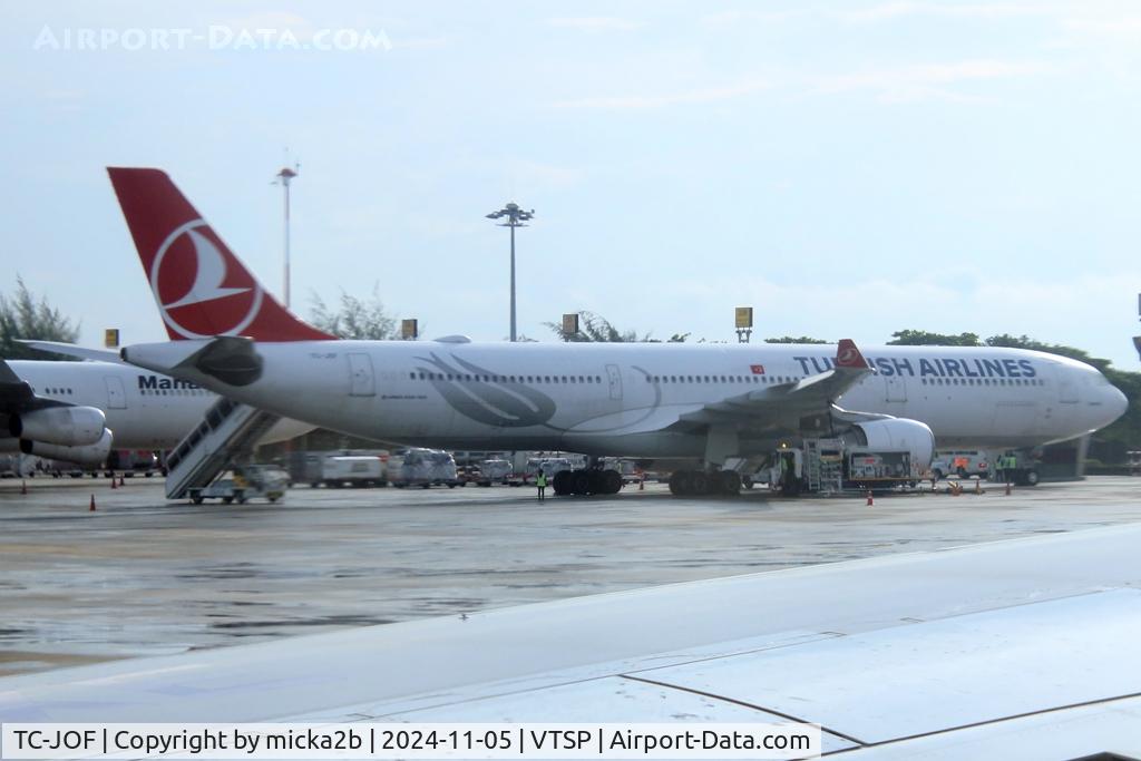 TC-JOF, 2015 Airbus A330-303 C/N 1616, Parked