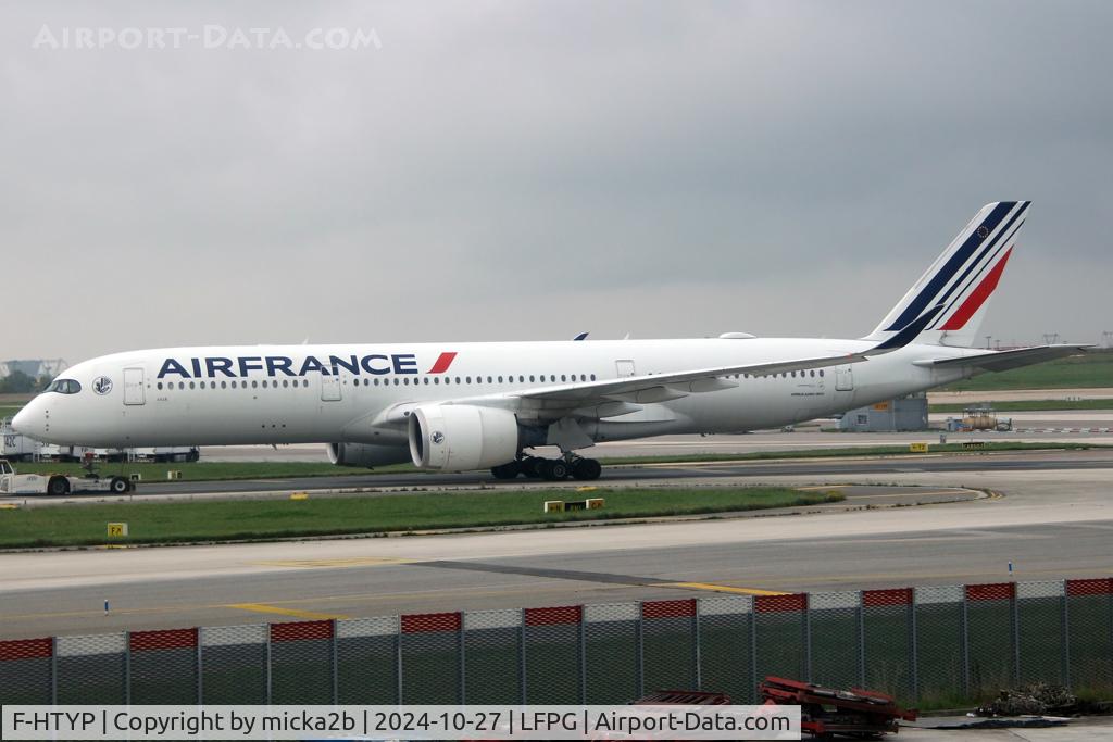 F-HTYP, 2022 Airbus A350-941 C/N 548, Taxiing