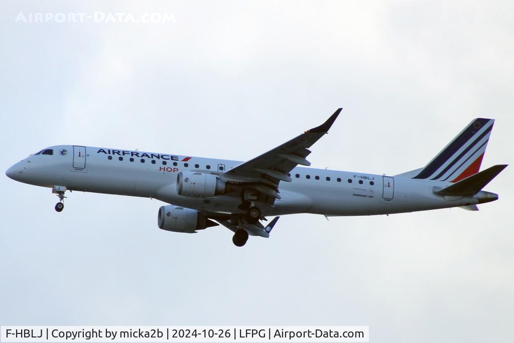 F-HBLJ, 2009 Embraer 190AR (ERJ-190-100IGW) C/N 19000311, Landing, new livery