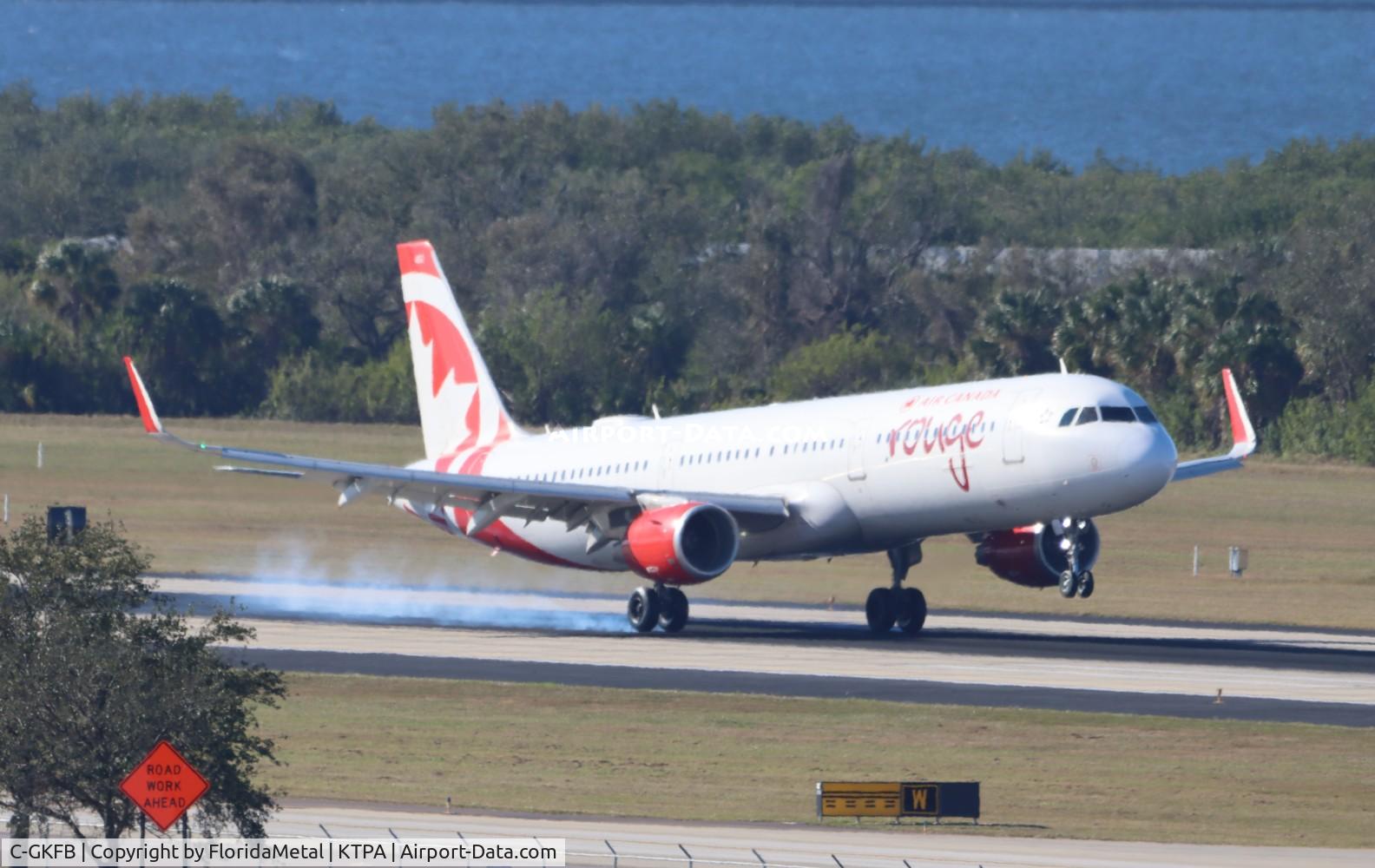 C-GKFB, 2018 Airbus A321-211 C/N 8232, Rouge A321 zx yyz-tpa