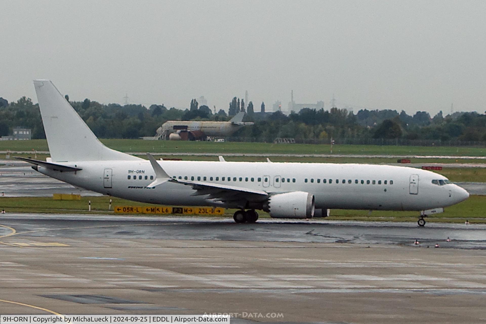 9H-ORN, 2018 Boeing 737-8 MAX C/N 44863, At Düsseldorf