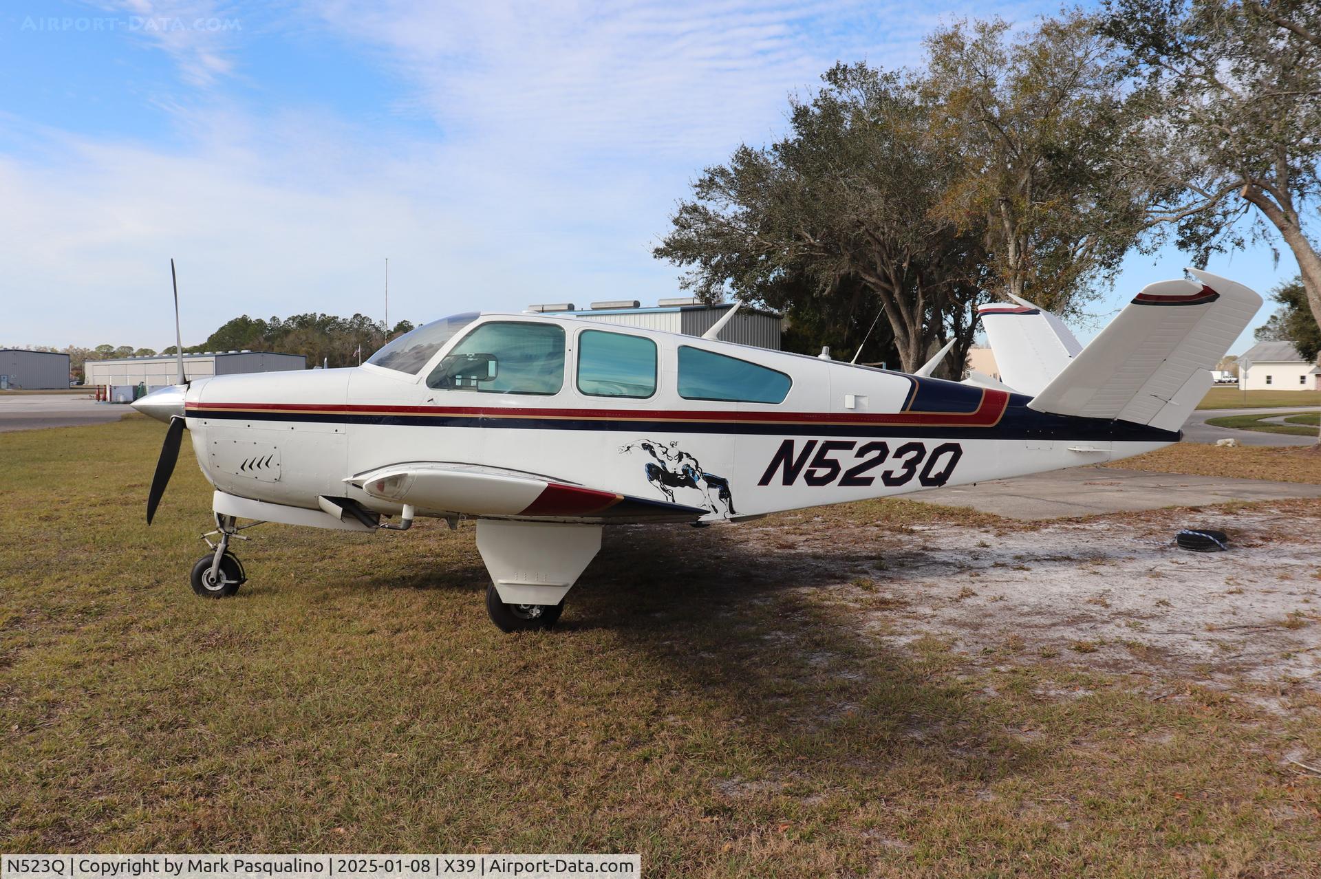 N523Q, 1967 Beech V35 Bonanza C/N D-8582, Beech V35