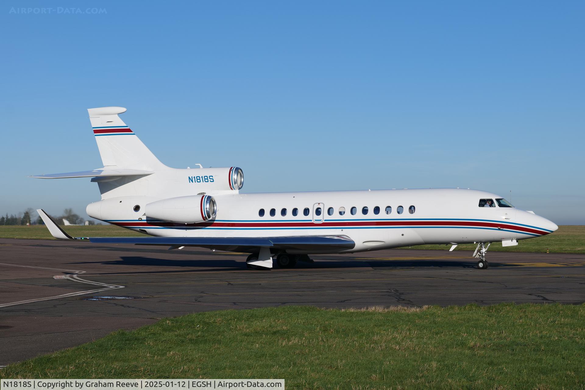 N1818S, 2022 Dassault Falcon 7X C/N 298, Departing from Norwich.
