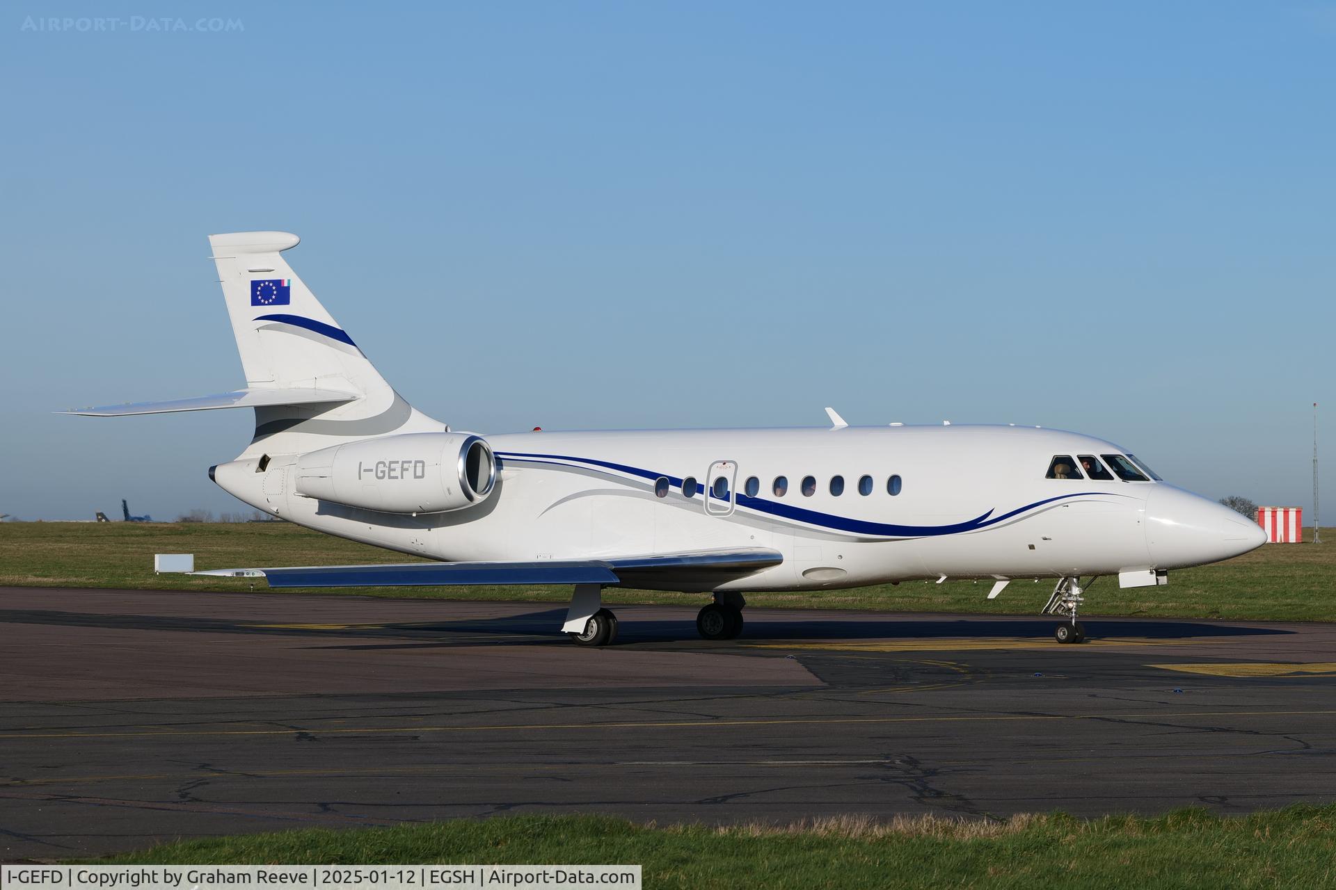 I-GEFD, 2002 Dassault Falcon 2000 C/N 191, Departing from Norwich.
