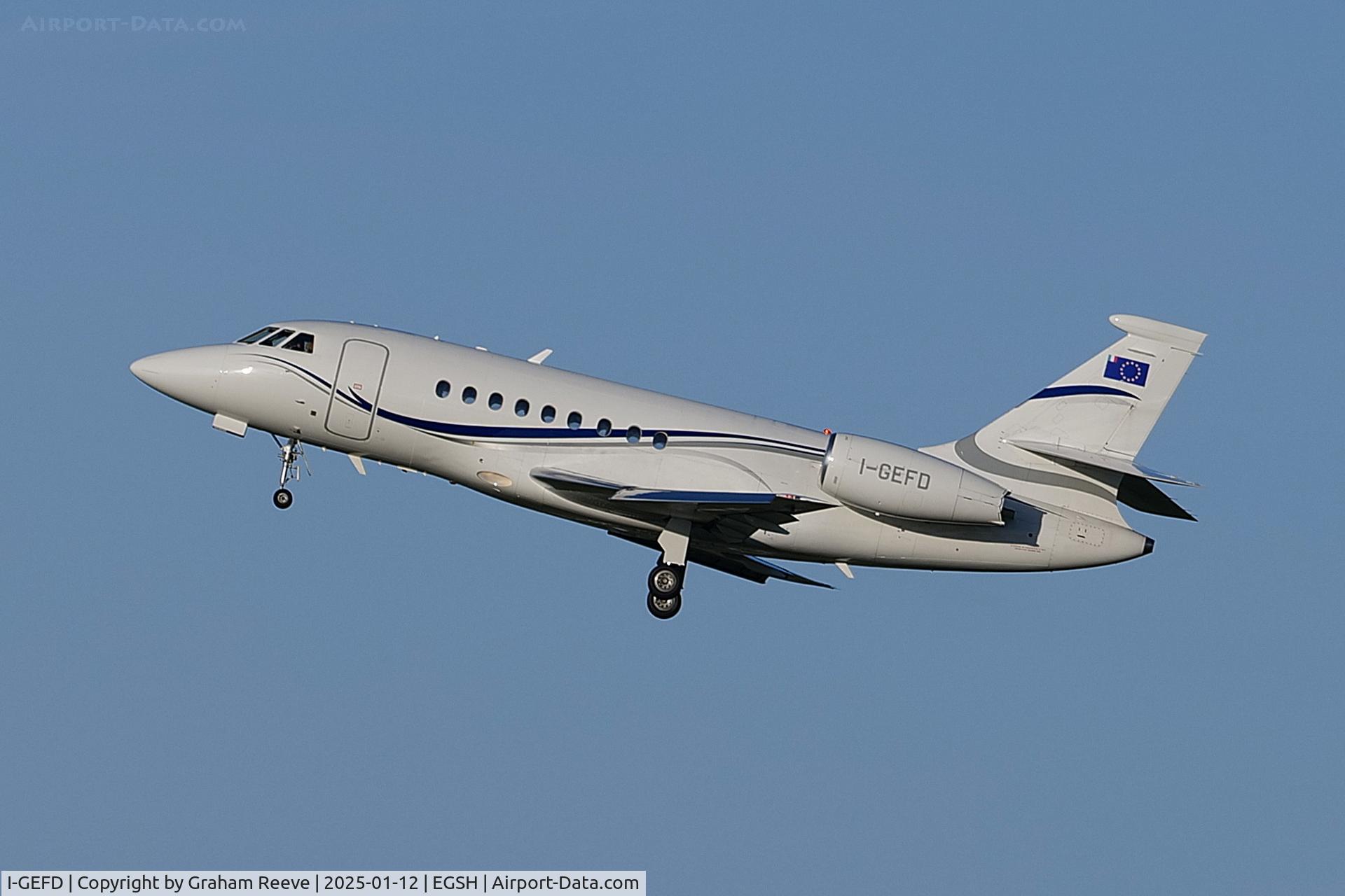 I-GEFD, 2002 Dassault Falcon 2000 C/N 191, Departing from Norwich.