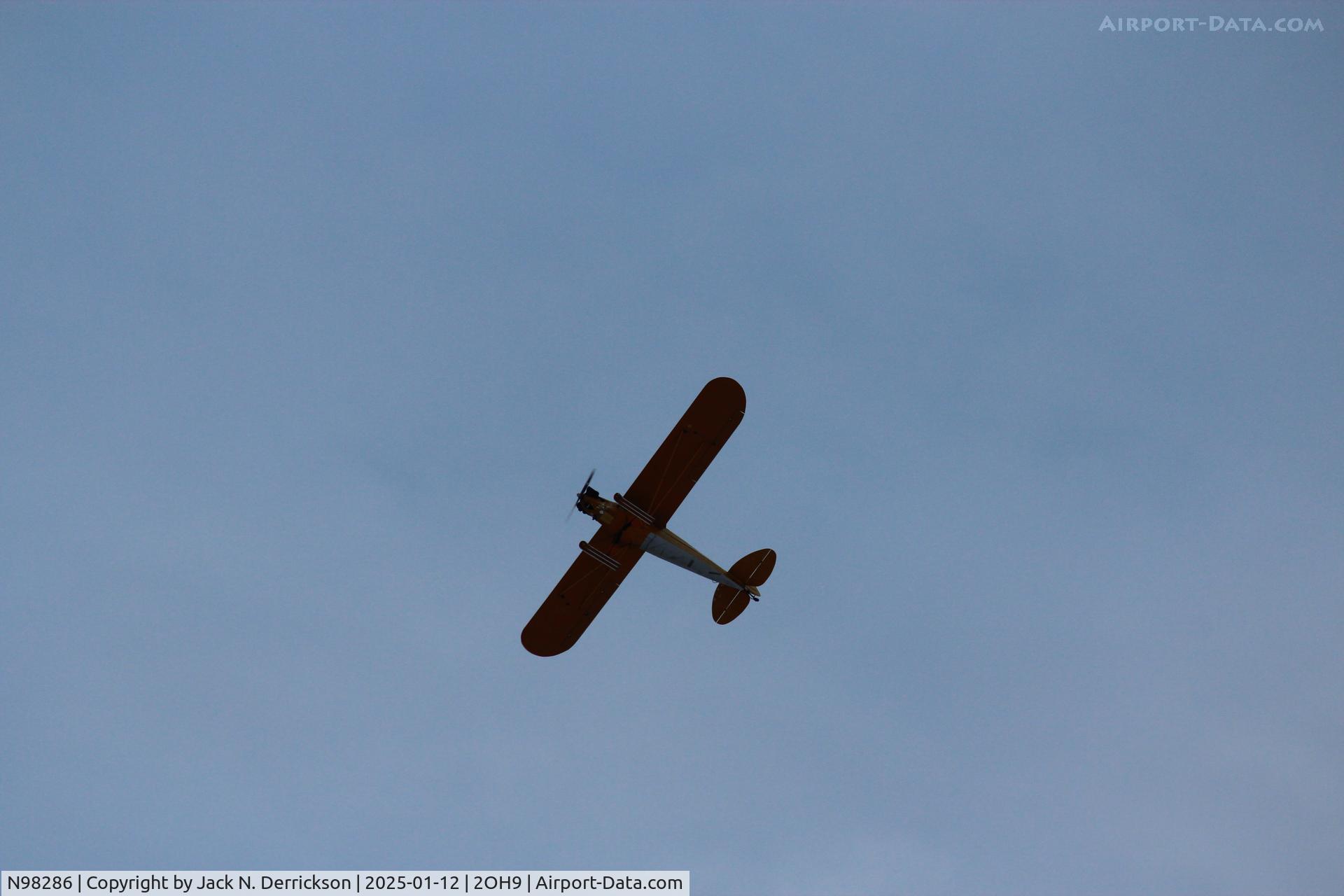N98286, 1946 Piper J3C-65 Cub Cub C/N 18554, Snowy Day