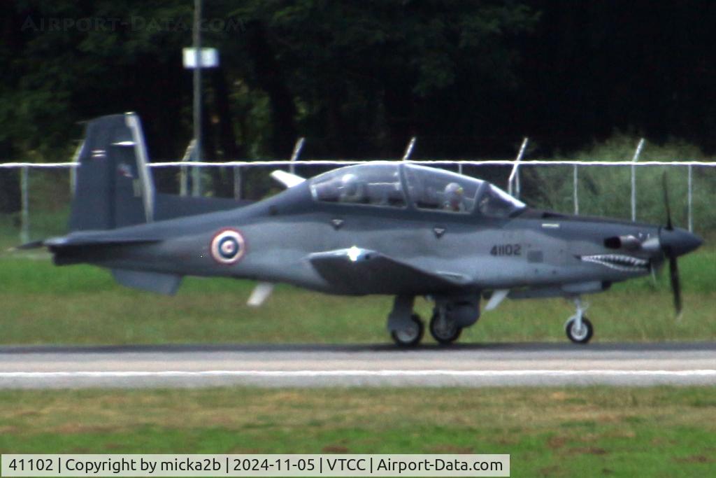 41102, Beechcraft AT-6TH Wolverine C/N J8-02/67, Taxiing