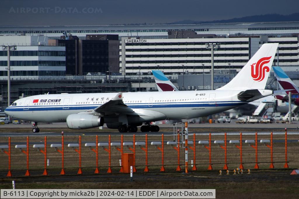 B-6113, 2007 Airbus A330-243 C/N 890, Taxiing