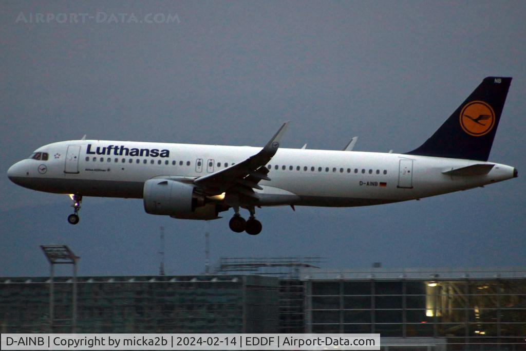 D-AINB, 2016 Airbus A320-271N C/N 6864, Landing