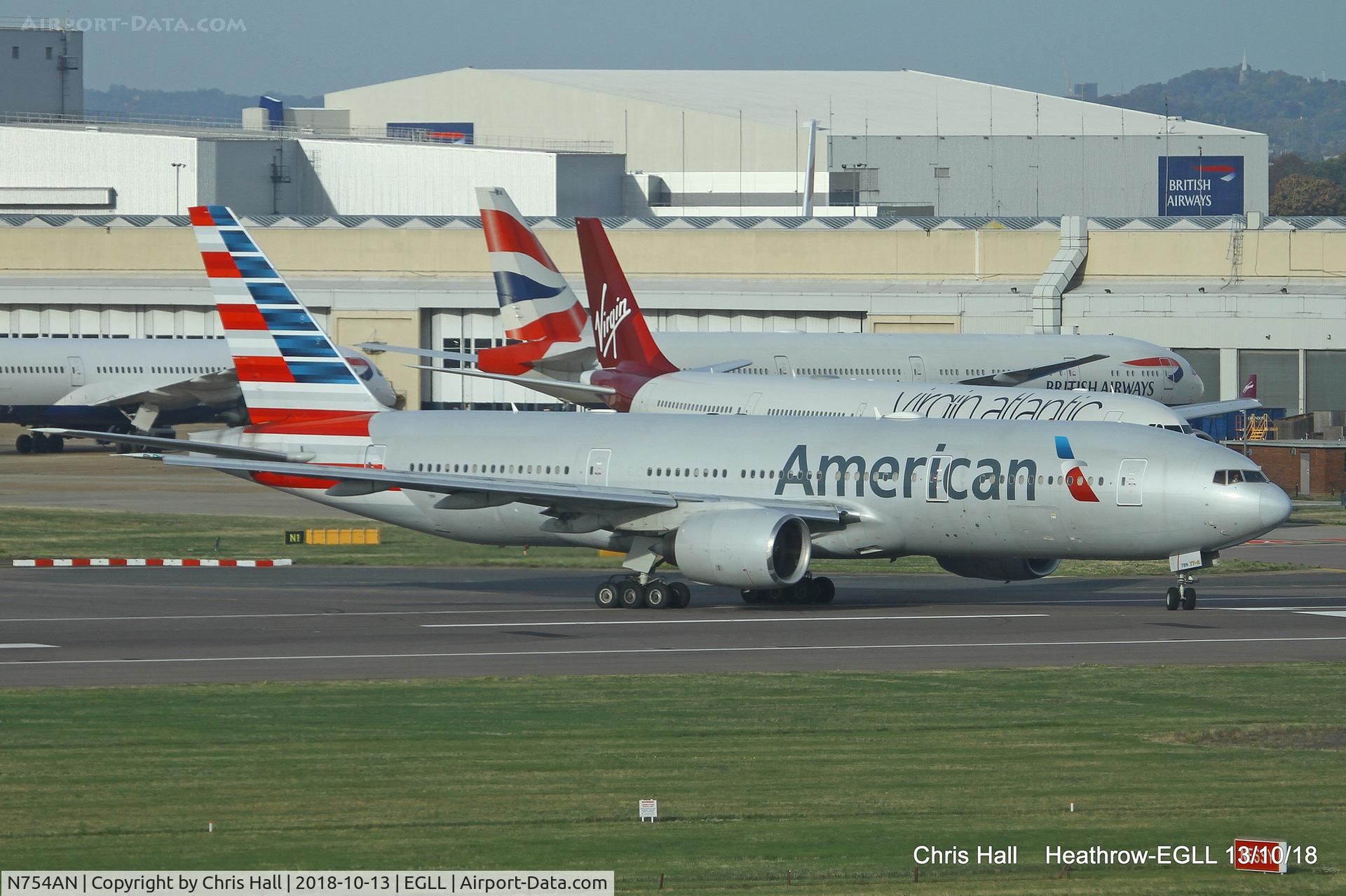 N754AN, 2001 Boeing 777-223 C/N 30262, Heathrow