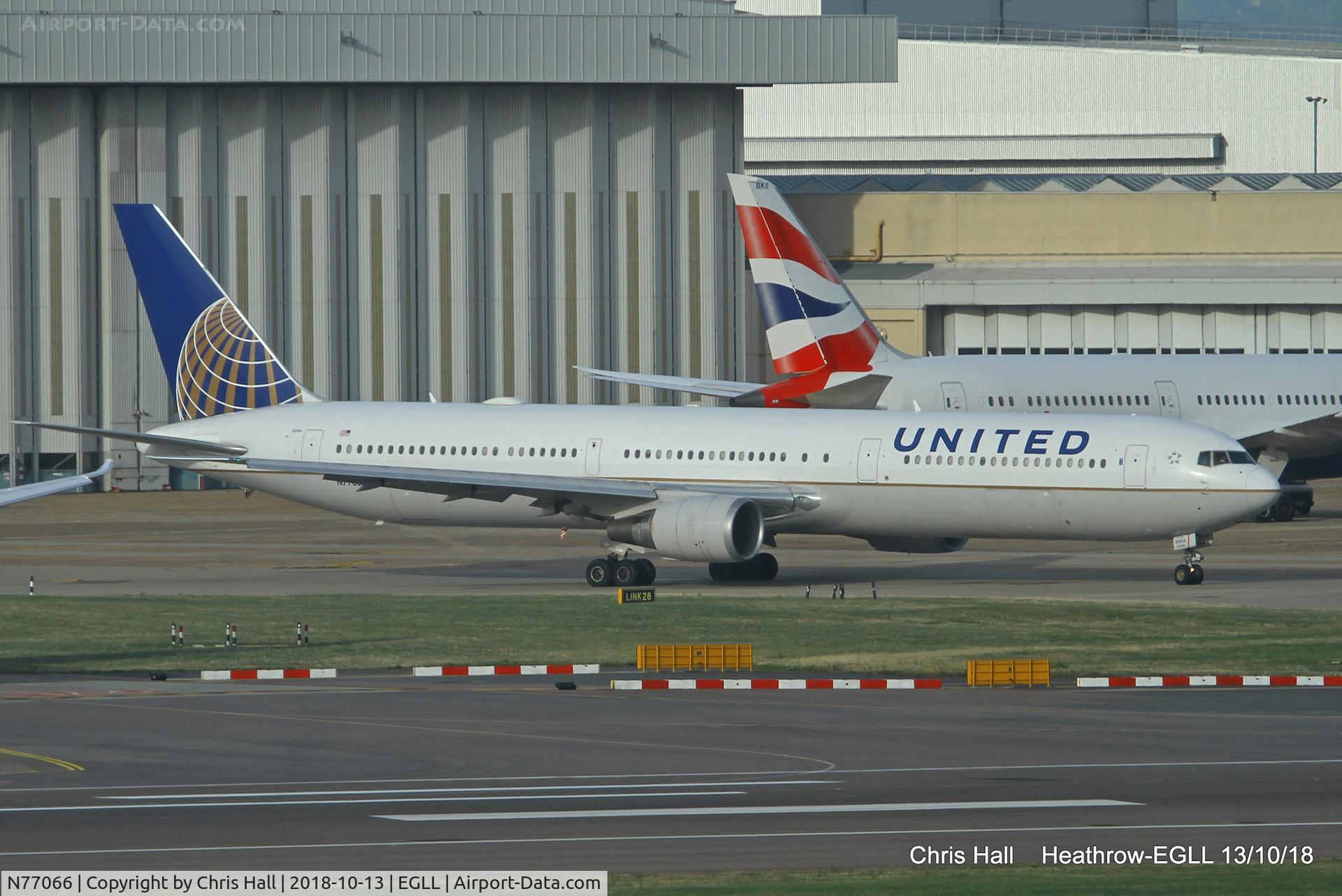 N77066, 2002 Boeing 767-424/ER C/N 29461, Heathrow