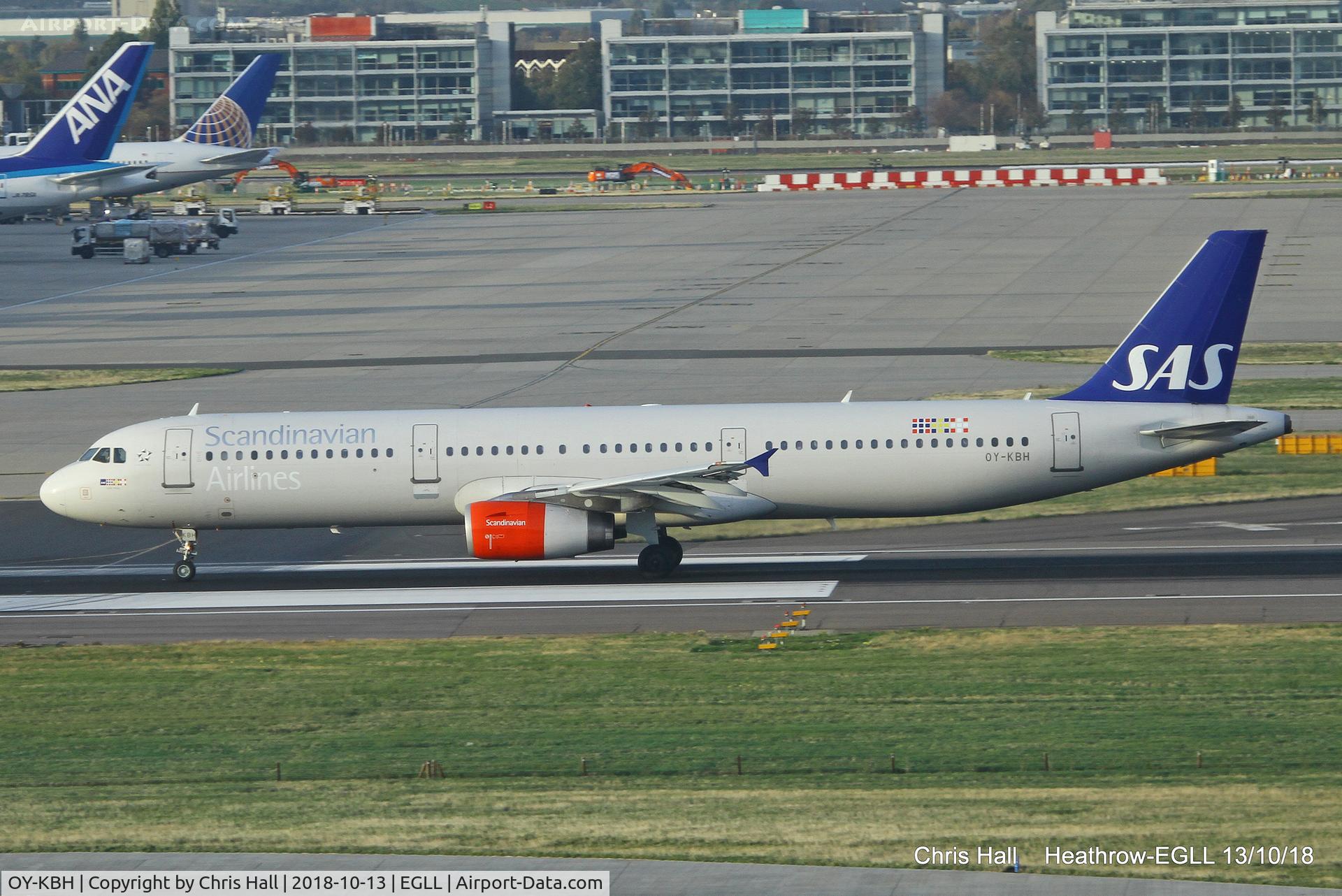 OY-KBH, 2002 Airbus A321-232 C/N 1675, Heathrow