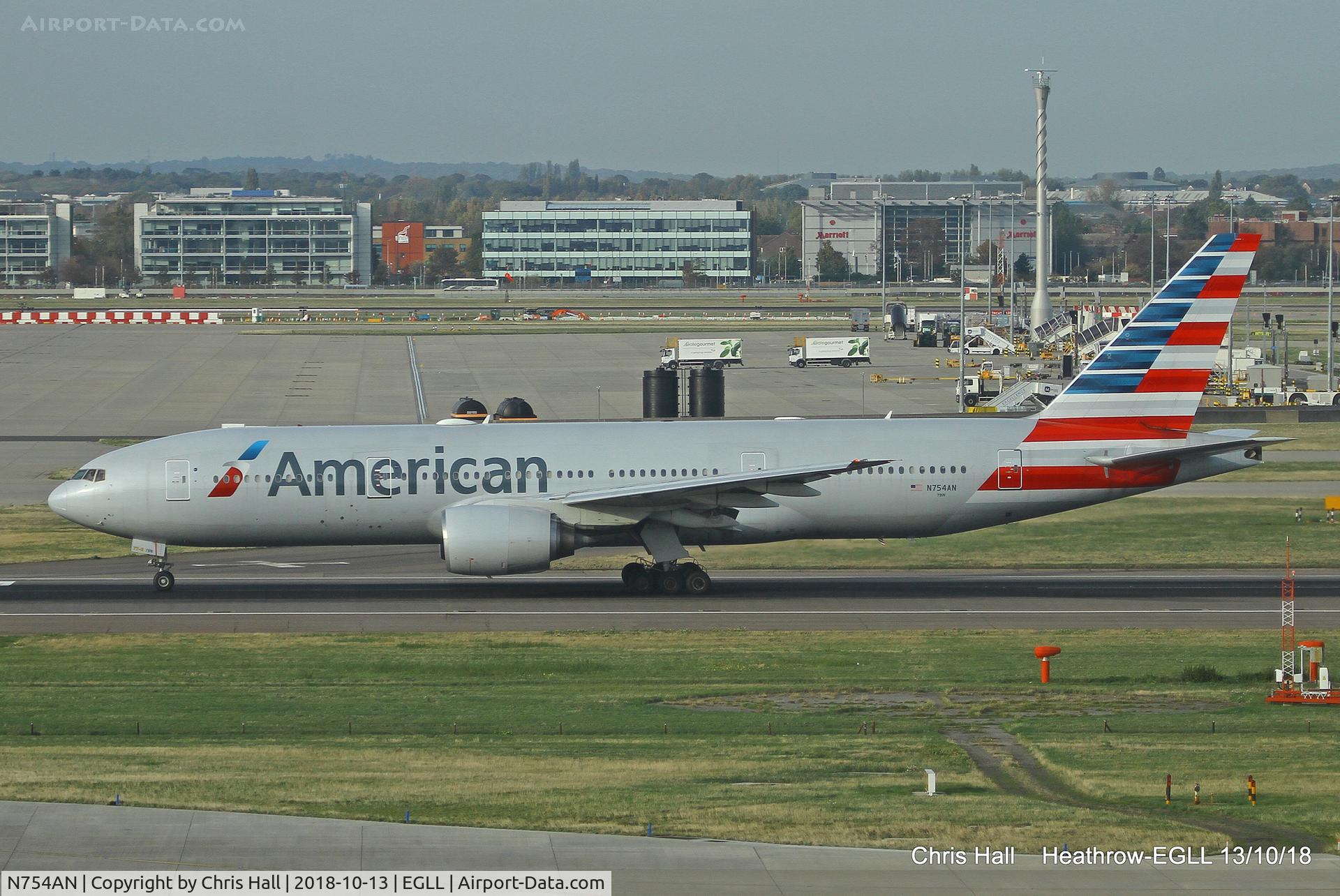 N754AN, 2001 Boeing 777-223 C/N 30262, Heathrow