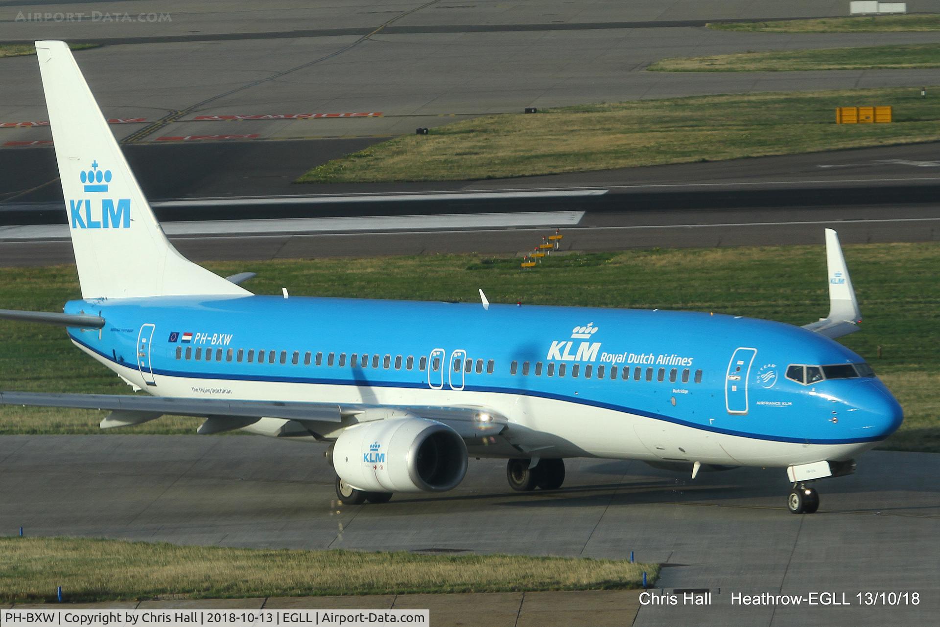 PH-BXW, 2007 Boeing 737-8K2 C/N 30360, Heathrow