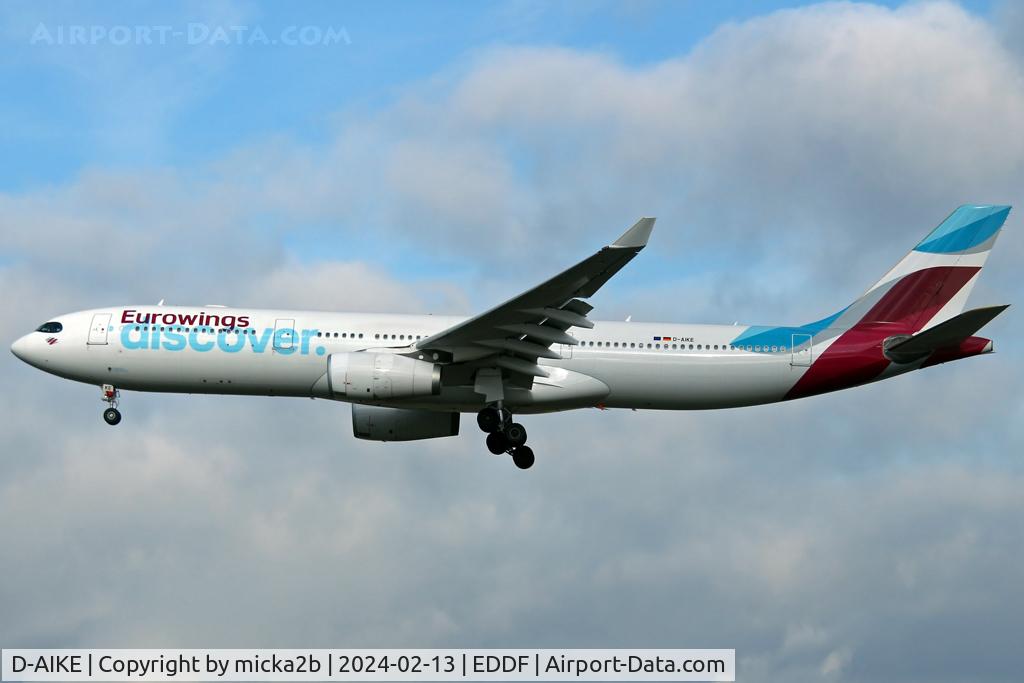 D-AIKE, 2004 Airbus A330-343X C/N 636, Landing