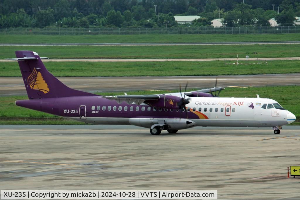 XU-235, ATR 72-500 C/N 899, Taxiing