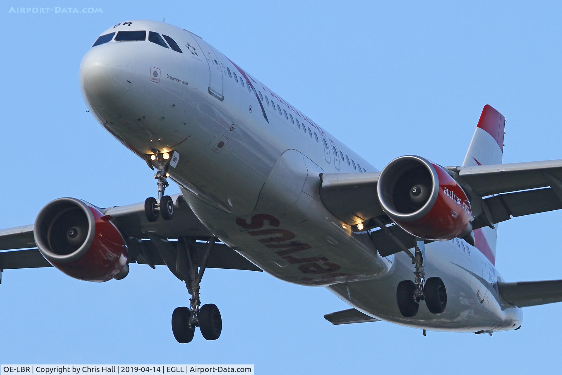OE-LBR, 2000 Airbus A320-214 C/N 1150, Heathrow