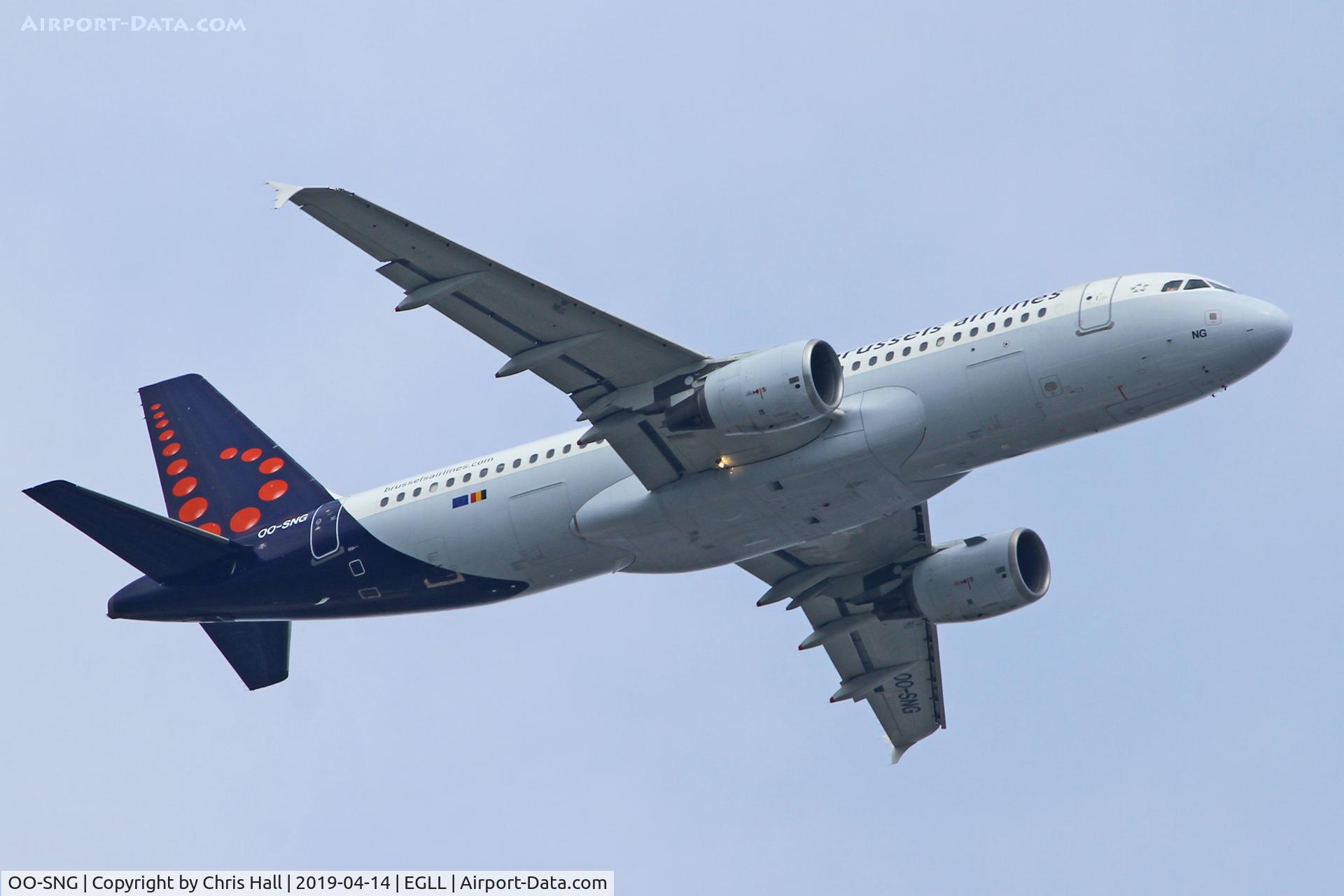 OO-SNG, 2002 Airbus A320-214 C/N 1885, Heathrow