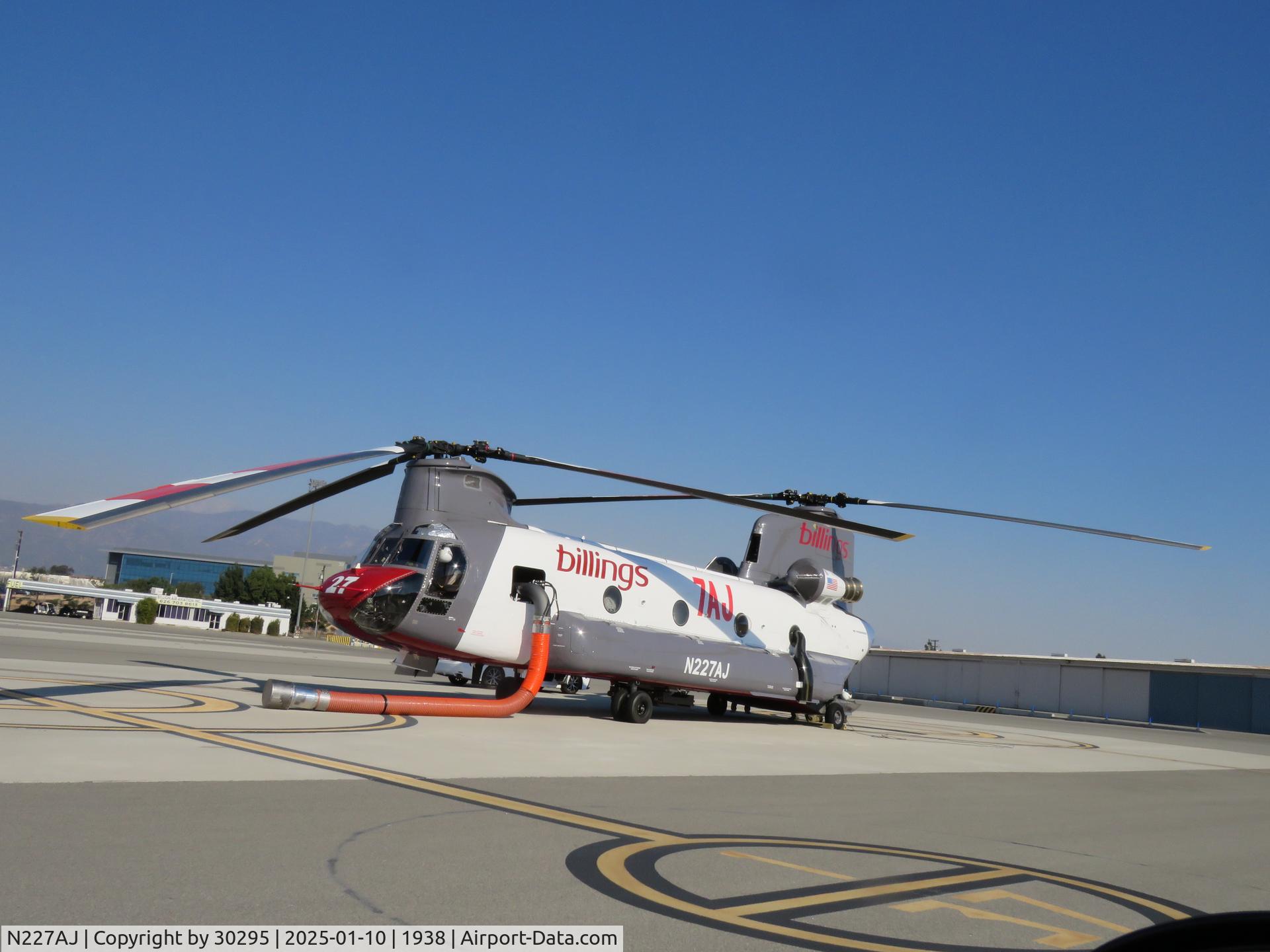 N227AJ, 1993 Boeing Vertol CH-47D Chinook C/N M.3443, Parked