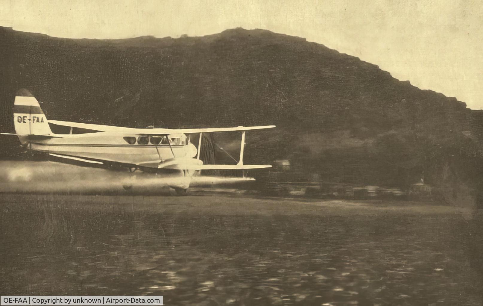 OE-FAA, 1980 Cessna 414A Chancellor C/N 414A0492, De Havilland Dragon Rapide bei Schädlingsbekämpfung für die Siegendorfer Zuckerfabrik. Foto taken around 1956.