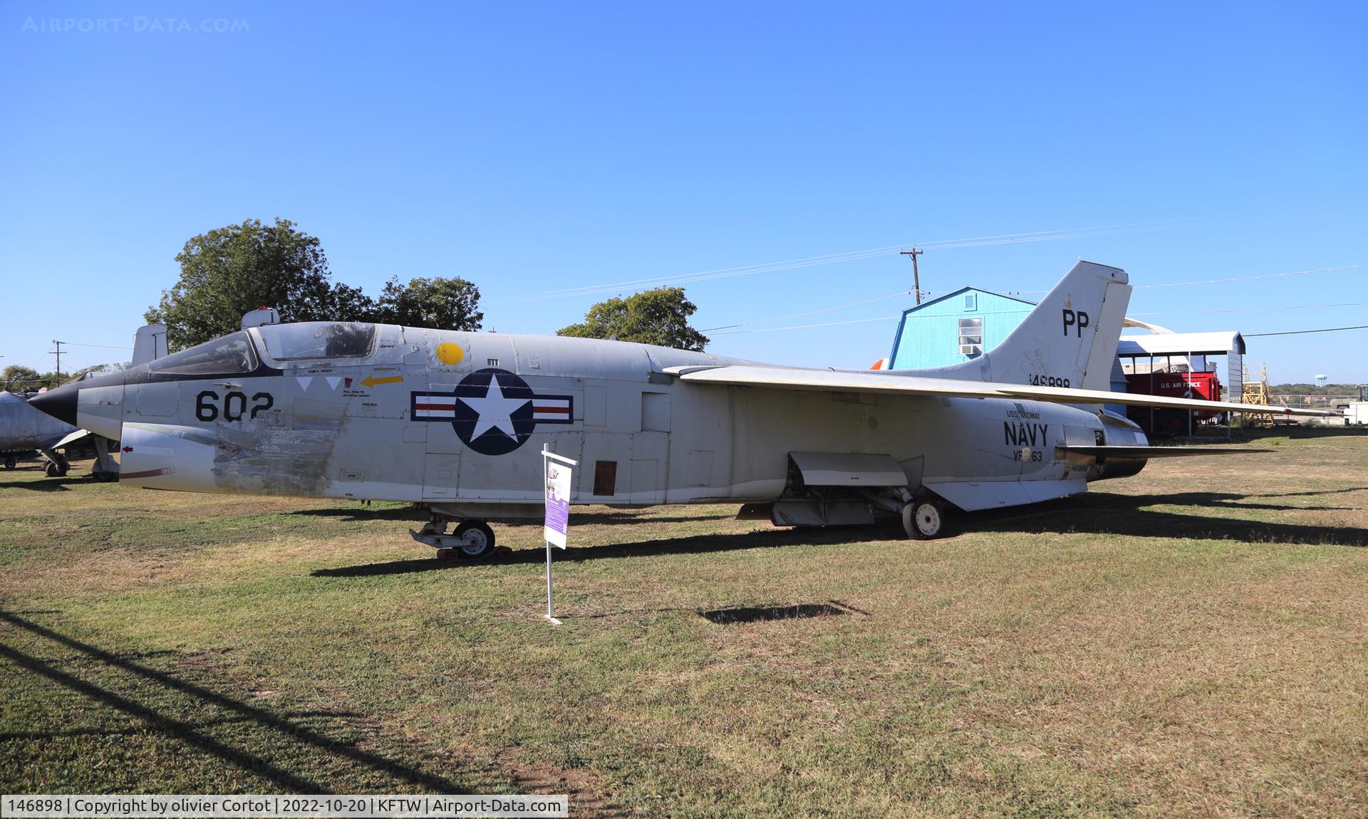 146898, Vought RF-8G Crusader C/N 728, 10/2022