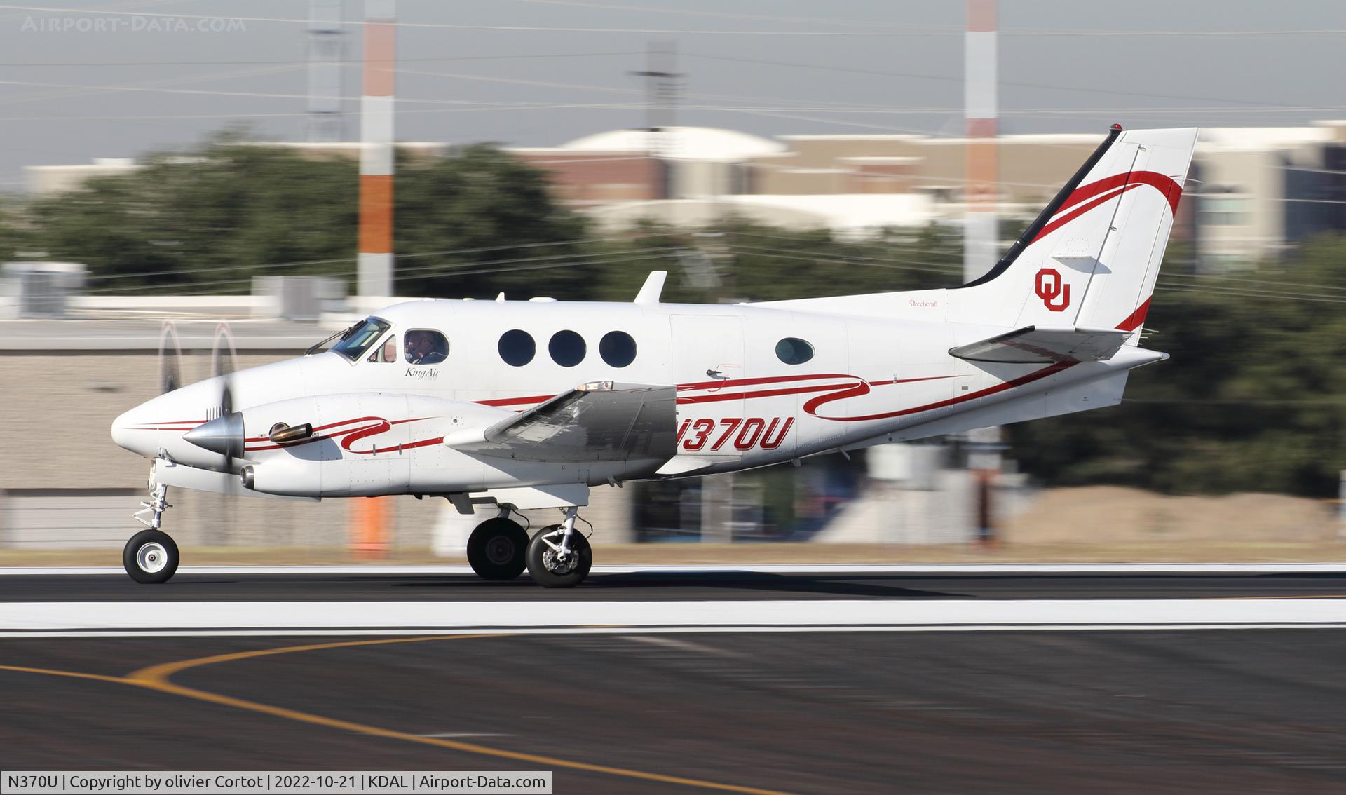 N370U, Beech C90A King Air C/N LJ-1428, 10/2022