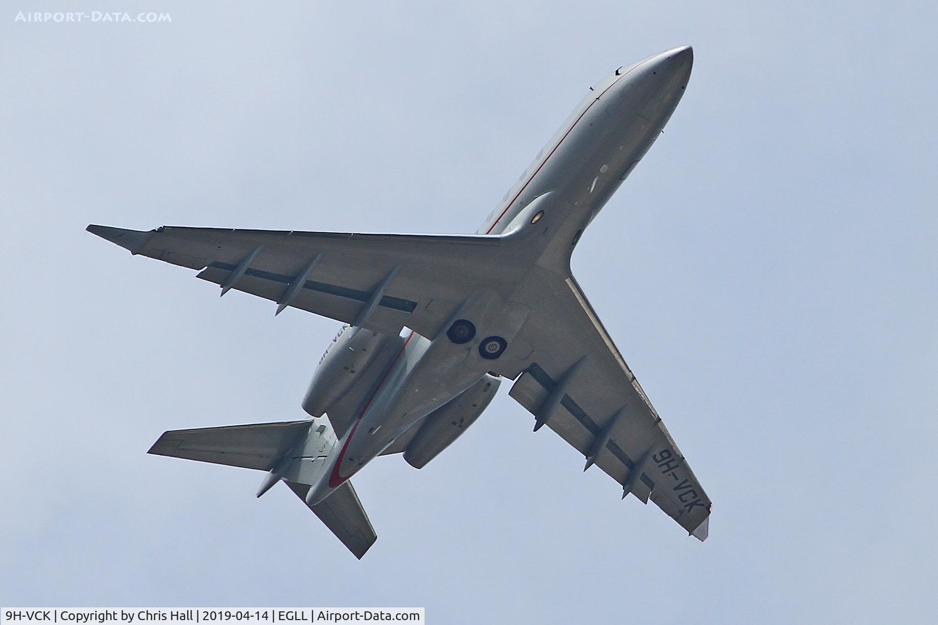 9H-VCK, 2015 Bombardier Challenger 350 (BD-100-1A10) C/N 20592, Heathrow