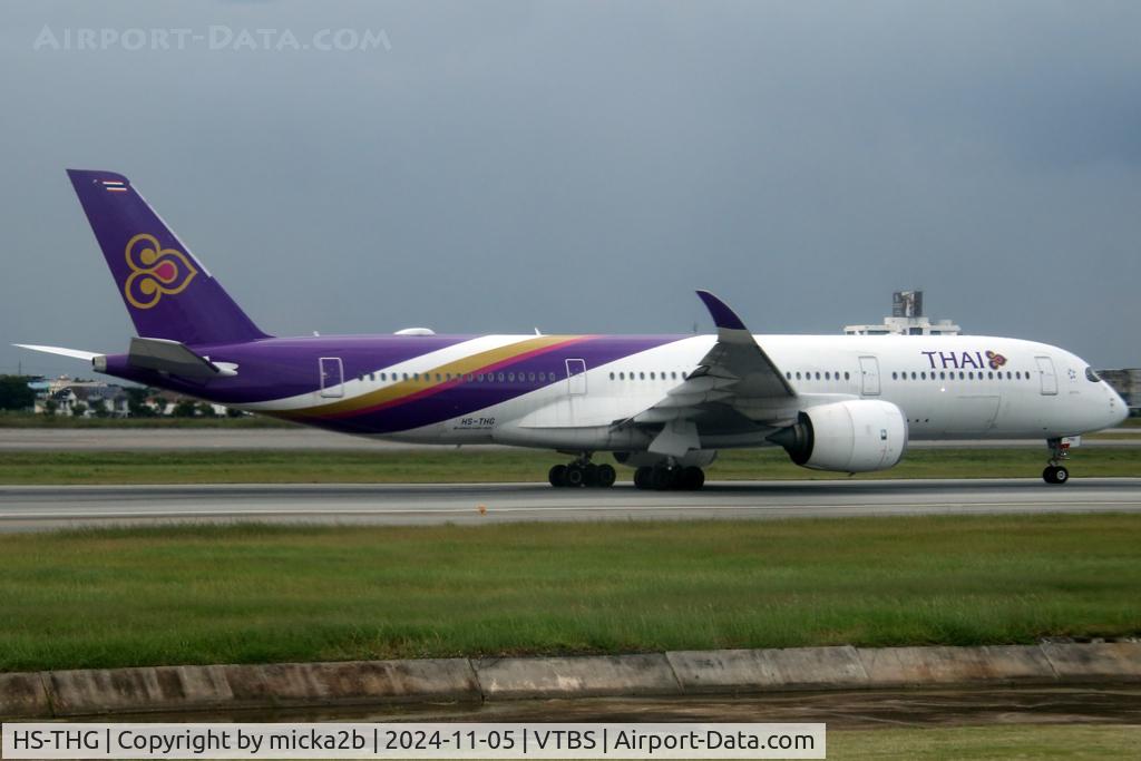 HS-THG, 2017 Airbus A350-941 C/N 130, Taxiing