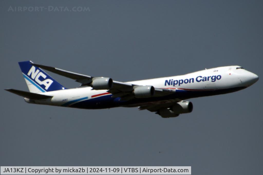 JA13KZ, 2012 Boeing 747-8KZF C/N 36138, Take off