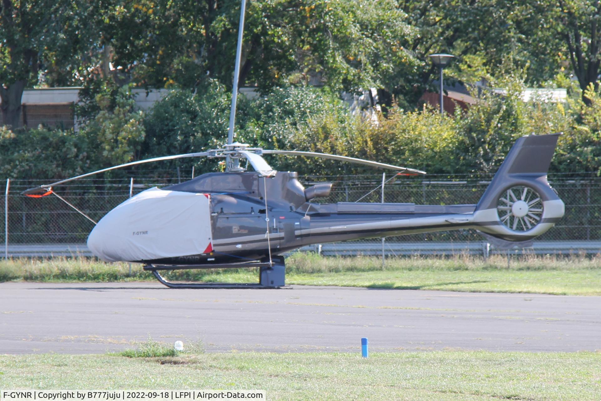 F-GYNR, Eurocopter EC-130B-4 (AS-350B-4) C/N 3866, at Issy-les-Moulineaux