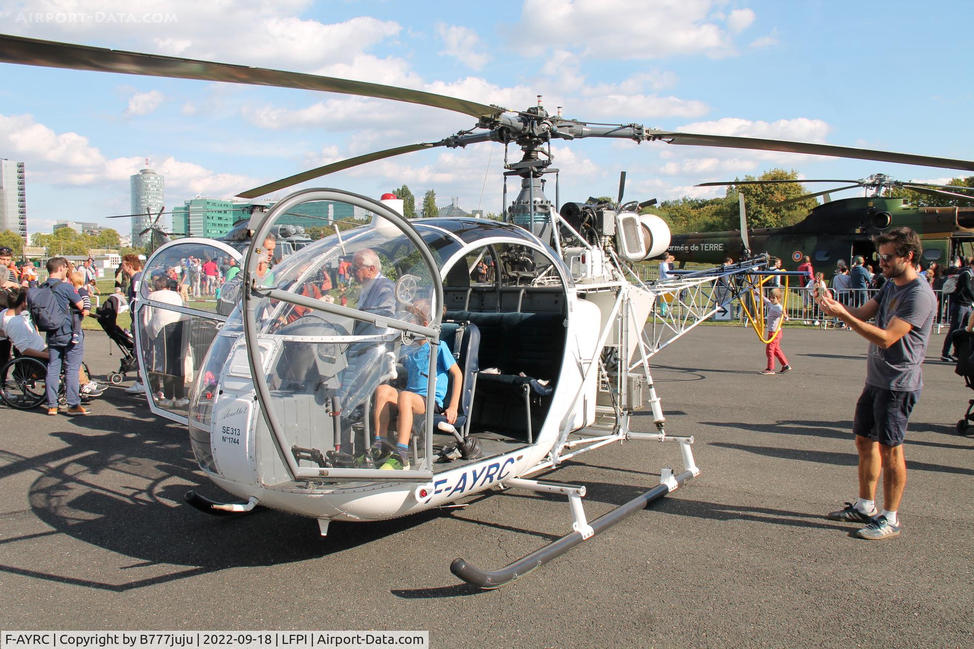 F-AYRC, Sud SE-313B Alouette II C/N 1744, at Issy-les-Moulineaux