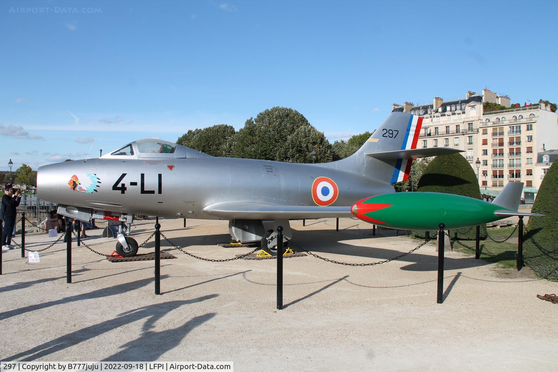 297, Dassault MD-450 Ouragan C/N 297, at Paris Invalides
