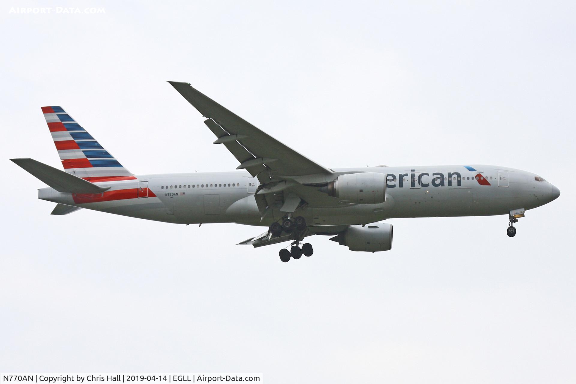 N770AN, 1999 Boeing 777-223 C/N 29578, Heathrow
