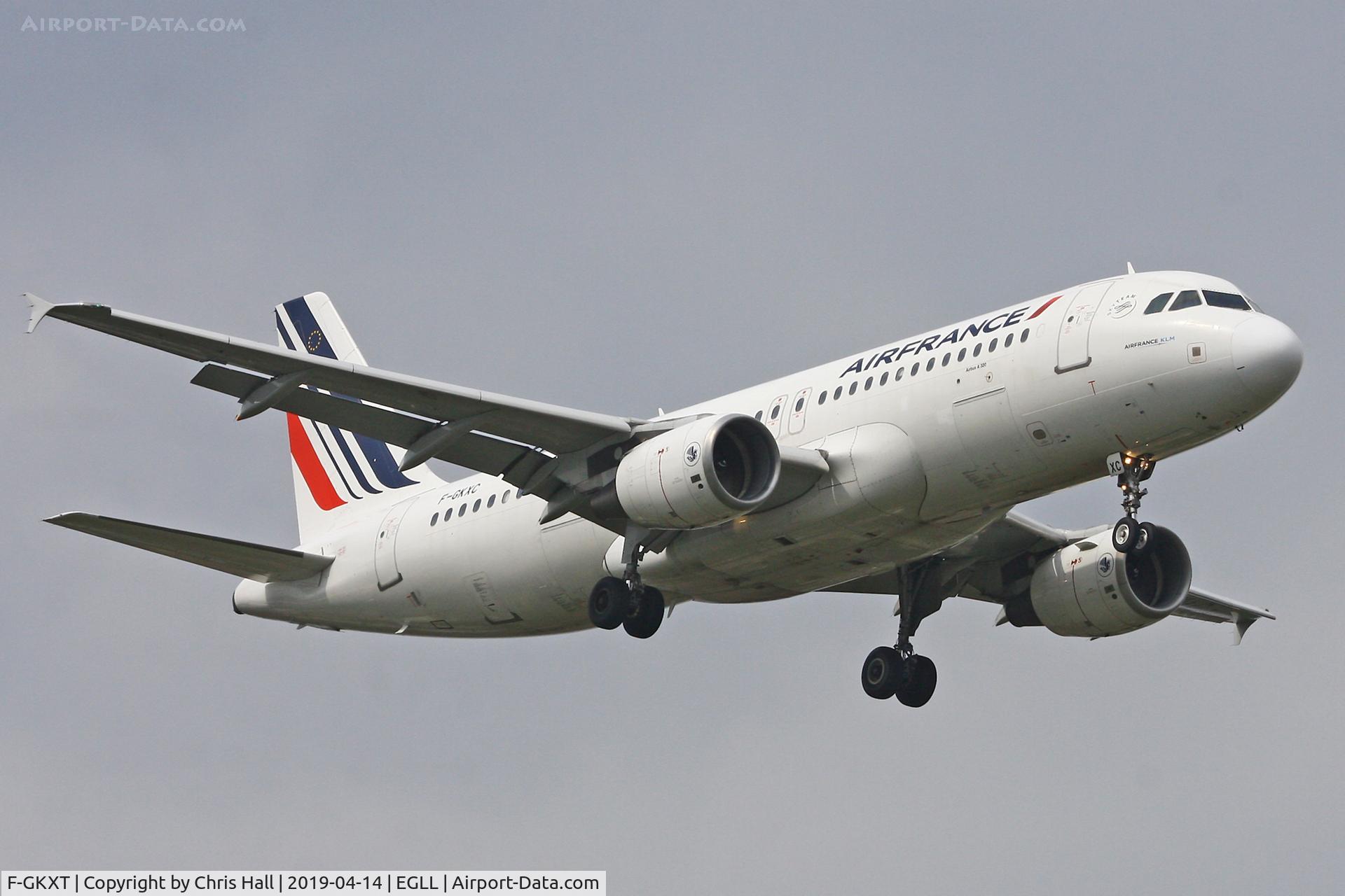F-GKXT, 2009 Airbus A320-214 C/N 3859, Heathrow