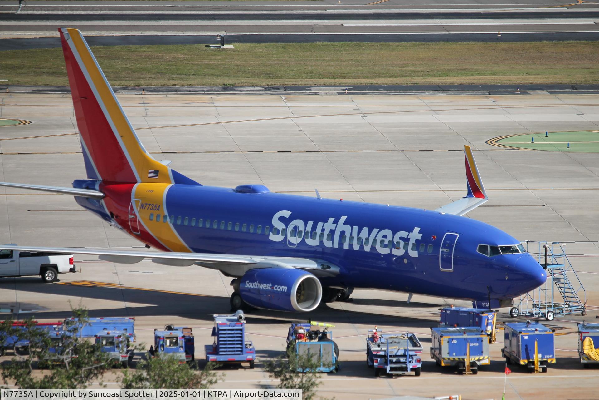 N7735A, 2006 Boeing 737-7BD C/N 34862, Southwest Boeing 737 parked at Tampa International Airport