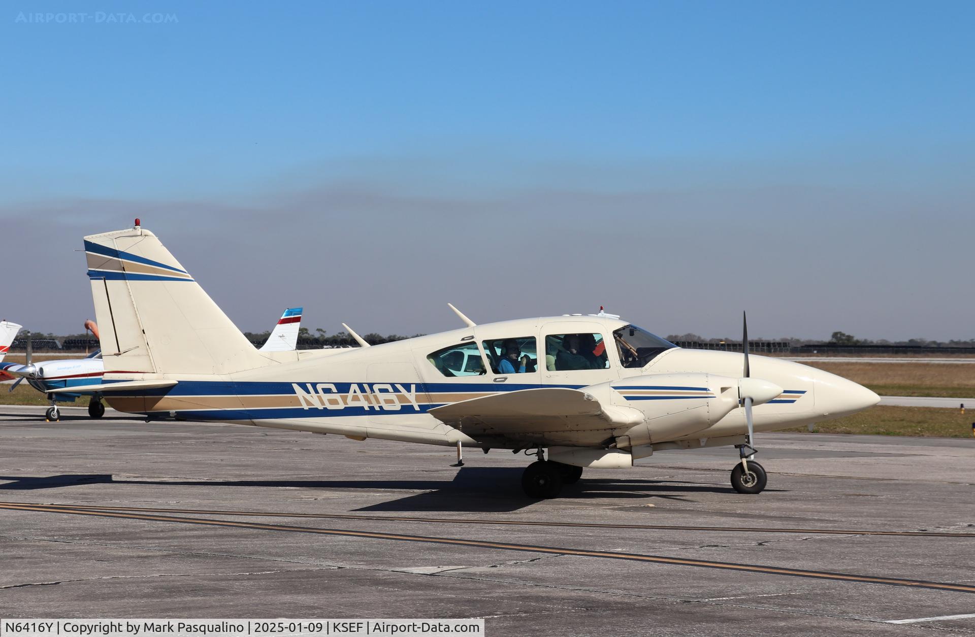 N6416Y, 1967 Piper PA-23-250 C/N 27-3708, Piper PA-23-250