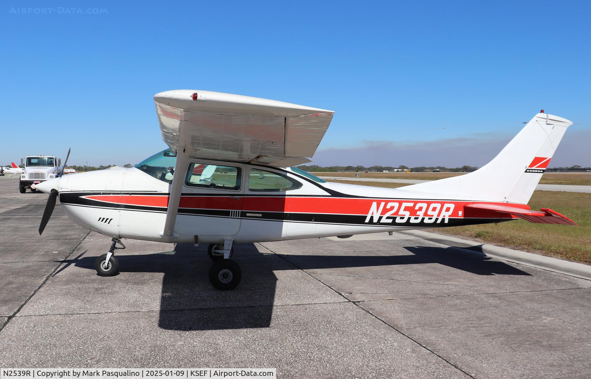 N2539R, 1967 Cessna 182K Skylane C/N 18258239, Cessna 182K