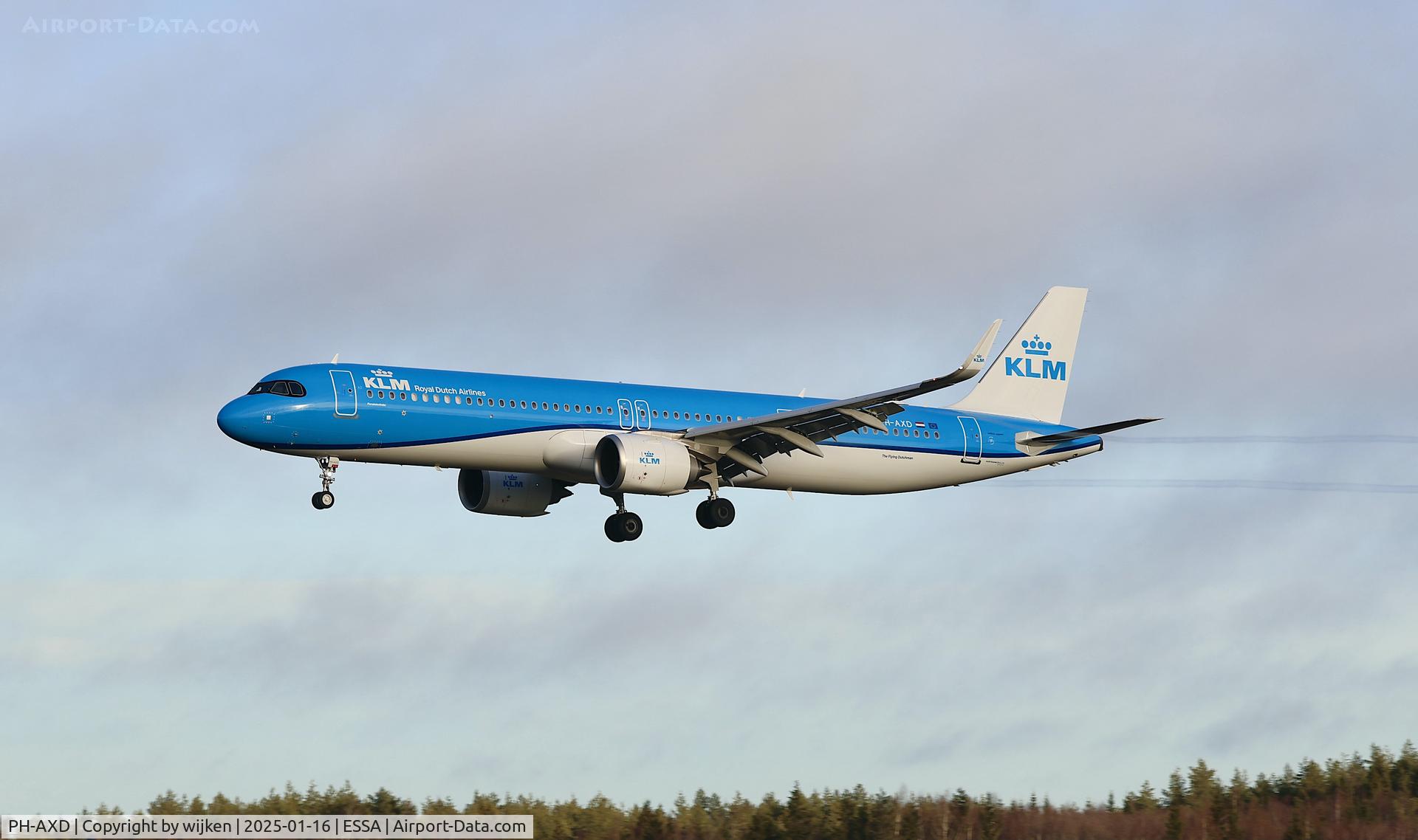 PH-AXD, 2024 Airbus A321-252NX C/N 12254, Rwy 26
