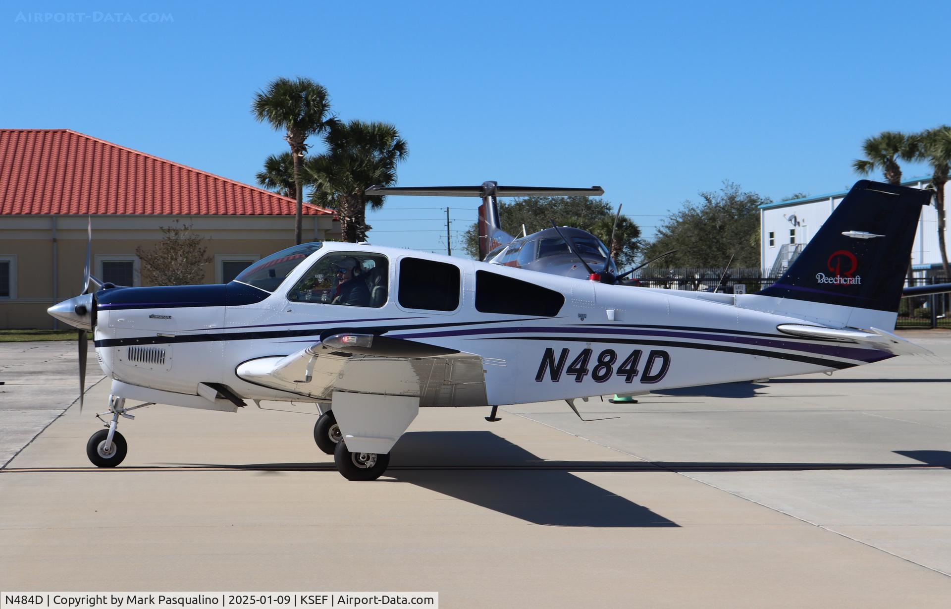 N484D, 1992 Beech F33A Bonanza C/N CE-1699, Beech F33A