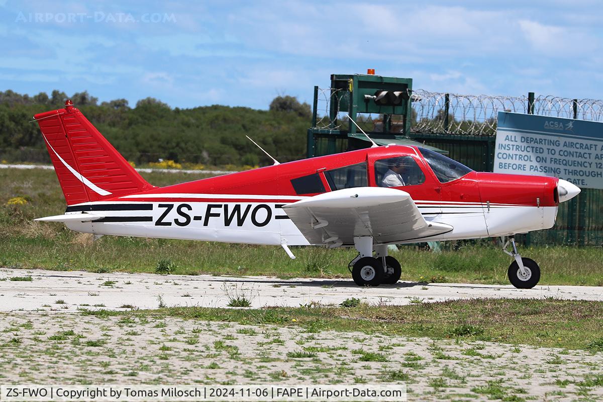 ZS-FWO, Piper PA-28-140 Cherokee B C/N 28-25404, 