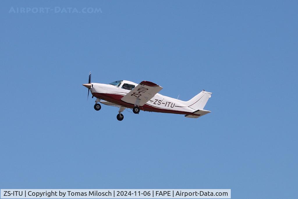 ZS-ITU, Beech C23 Sundowner 180 C/N M-1539, 