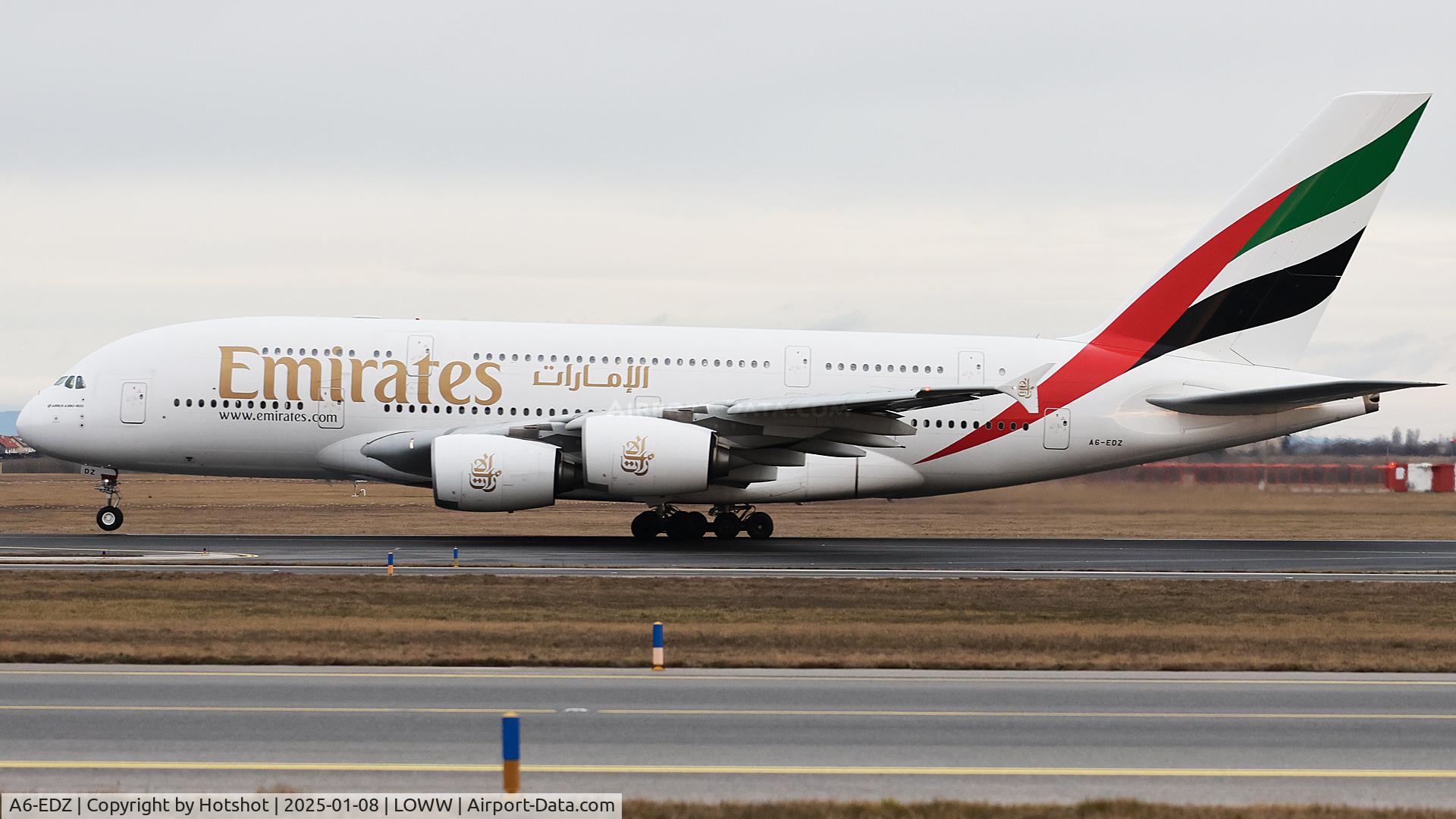 A6-EDZ, 2012 Airbus A380-861 C/N 107, Rotating from runway 34.