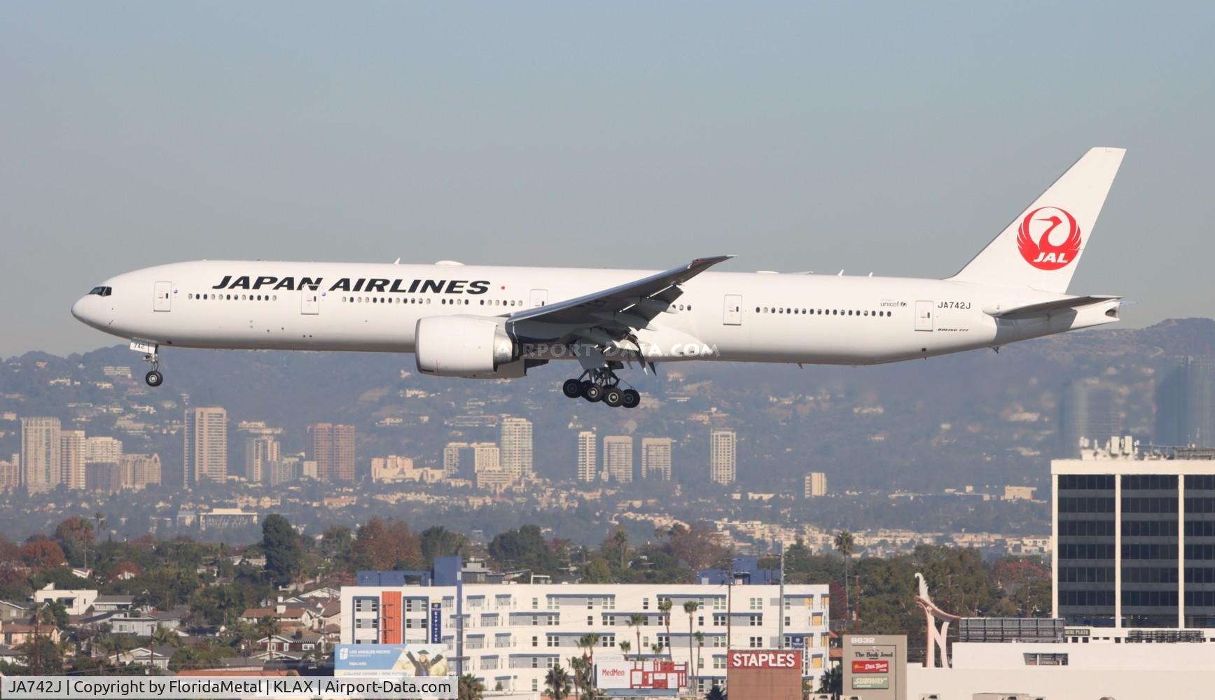 JA742J, 2009 Boeing 777-346/ER C/N 36129, JAL 773 zx hnd, rjtt-lax