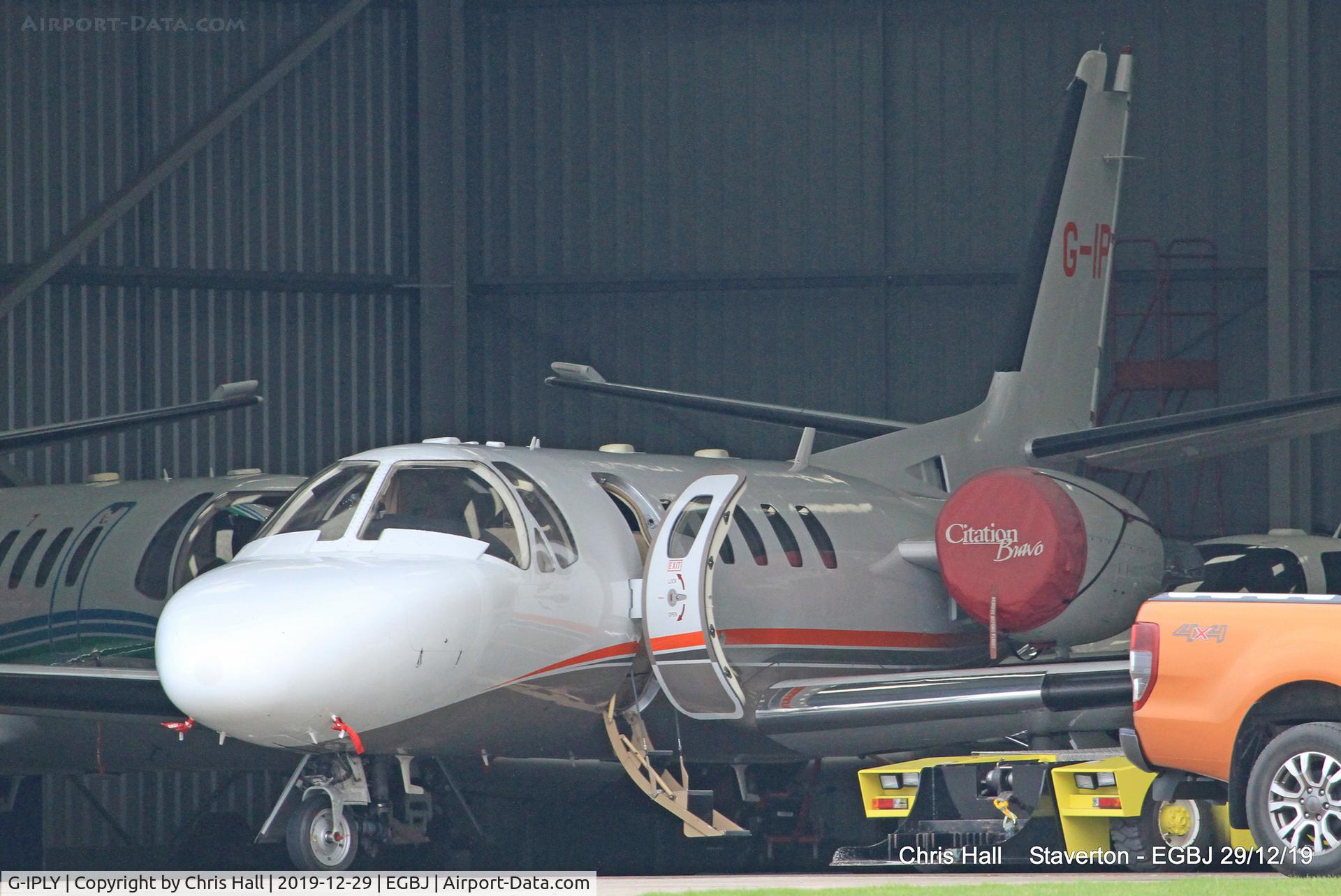 G-IPLY, 2000 Cessna 550 Citation Bravo C/N 550-0927, Staverton